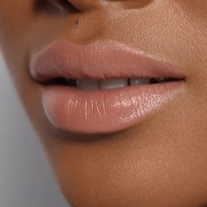 BECCA Ultimate Lipstick Love Truffle 👄